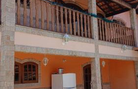 Casa Espaçosa com Piscina, 3 Quartos e Wi-Fi - Foto 18