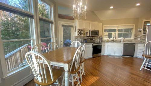 E7 Sunny Bretton Woods private home next to the slopes of Bretton Woods Hot Tub, Wifi - Foto 2