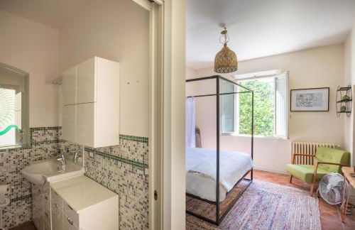 16th Century Townhouse, Large Garden Near Lake, Tuscany and Umbria - Sleeps 18 - Foto 74