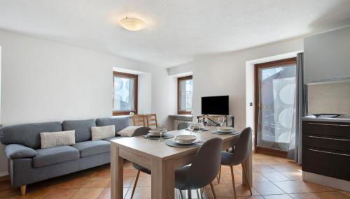 Tra Montagna e Città - Aosta - Foto 2