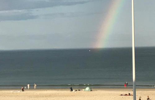 Ocean Front condo in the heart of Hampton Beach - Foto 19