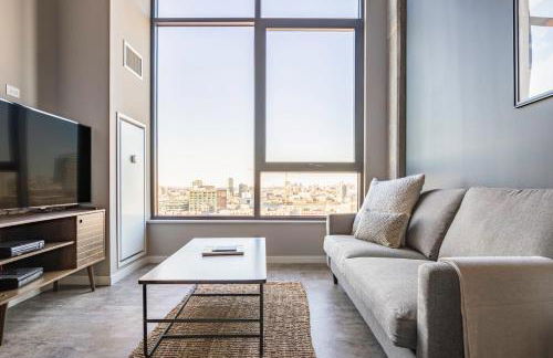 W Loop 1BR w Pool Gym nr Restaurant Row CHI-274 - Foto 1