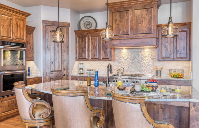 Heritage by Avantstay Luxe Oregon Retreat + Deck - Foto 13