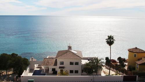 Villa Irene, Large First Line Villa wíth amazing sea- and coast views and large private swimming pool! - Foto 5
