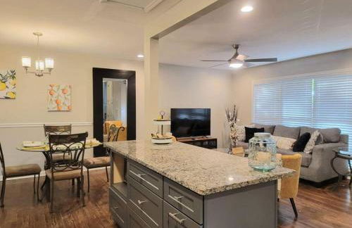 Refreshed!! Private 4BRMs 2 Bath - 2 King Beds!! - Foto 16