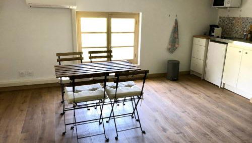 Logement neuf et climatisé, au coeur du village - Foto 4