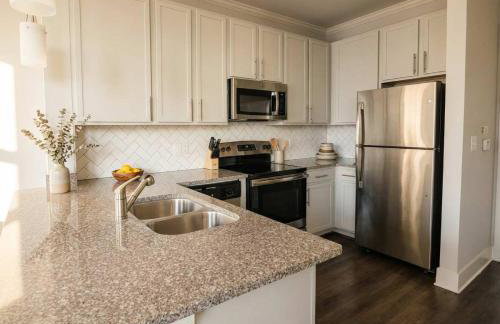 Boulevard Stays Midtown 1BR Pool Gym Parking 07 - Foto 13