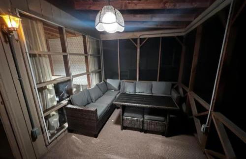 Lakefront Paradise near everything! - Foto 8