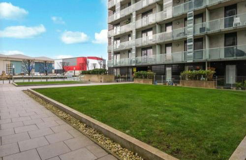 Executive Riverside Stay With Workspace & Fast WiFi - Foto 29