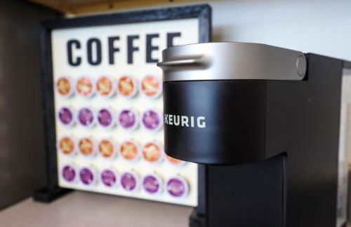 Game Room Fenced backyard Sleeps 10 Fire Pit - Photo 33