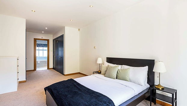 Sleek and Contemporary House in Battersea - Foto 3, Habitación