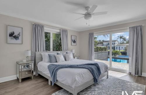 New Royal 80ft Waterfront Wlk2Beach HotPool Spa KitchenBBQ - Foto 5