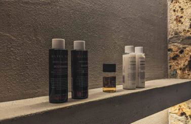 Three Dots Boutique Suites - Foto 32