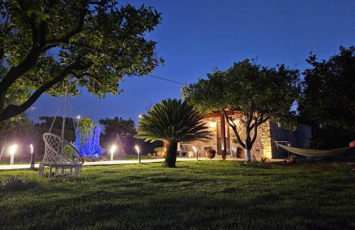 Patras stonehouse with large yard - Πέτρινο σπίτι με αυλή - Foto 14