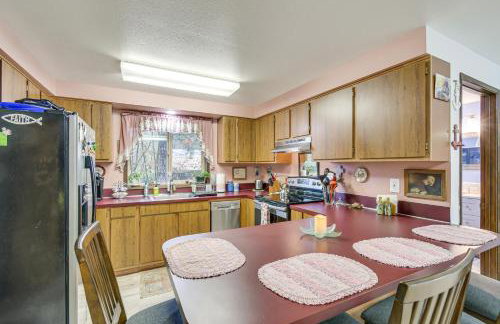 Cute Hoodsport Cottage Close to Lake Kokanee! - Foto 9