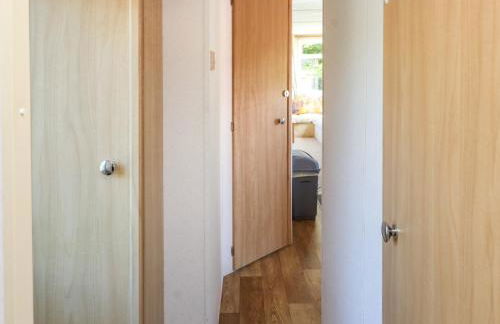 The Lodge - Photo 10