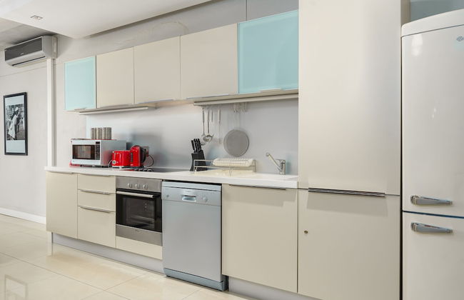 Metropolis 806 - Photo 9