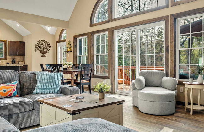 Lakeview Sunset Heaven Waterfront Escape + Private Dock Firepit + Game Room New Construction - Photo 2