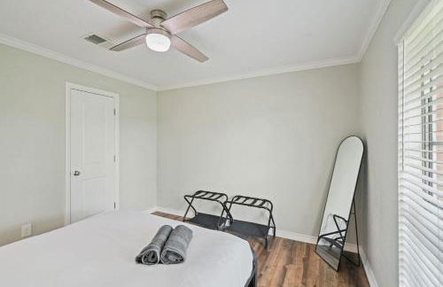 Amazing 4BR 2BA Winter Home with Pool & Game-Movie Room - Foto 28