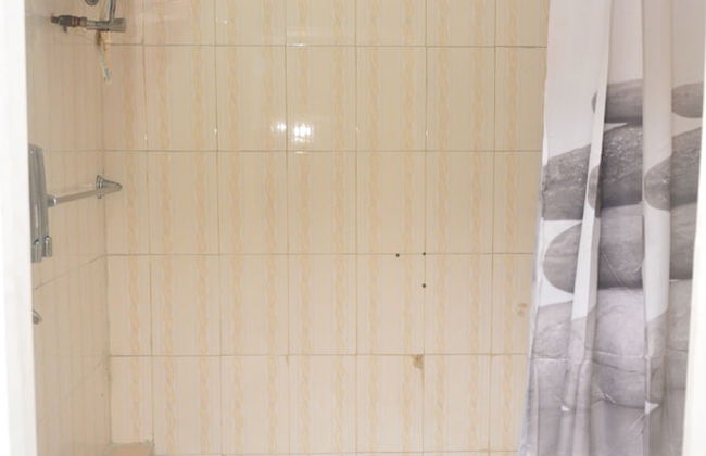 Flat 7 a and b - Photo 21