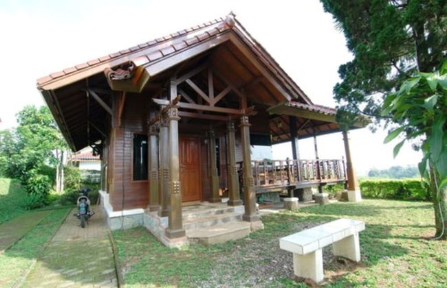 Villa ChavaMinerva Kayu - Ciater - Foto 23