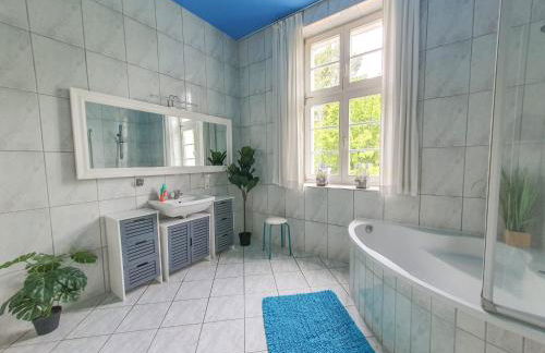 DEUTSCHE VILLA - DELUXE APARTMENT mit Sauna und großem Garten - Foto 10