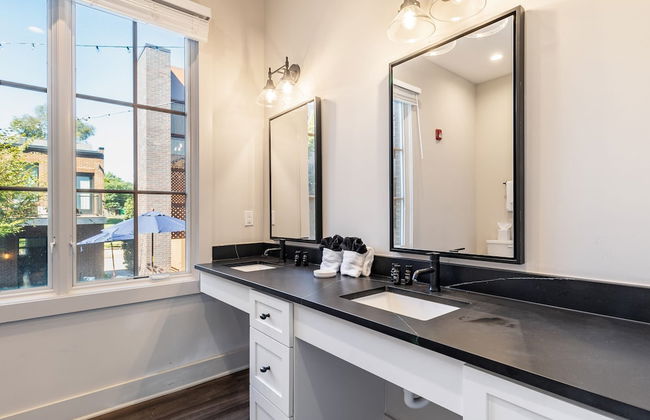 The Magnolia 5 by Avantstay Minutes to Downtown - Foto 22