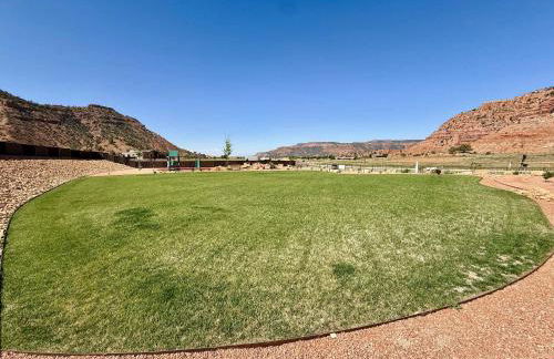 Luxury 3BR in Upscale Neighborhood Pet Friendly - Foto 48