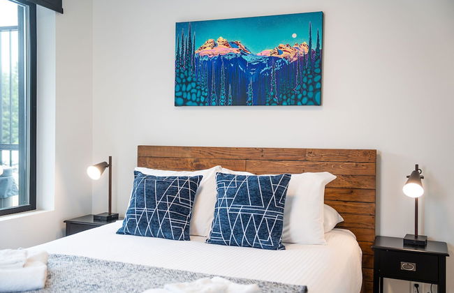 Switchback Suite by Revelstoke Vacations - Photo 14