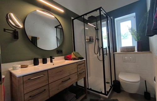 Natur und Wellness ''auf der Hardt'' -Jacuzzi- Sauna- Kinderausstattung- Alleinlage im Wald - Foto 36