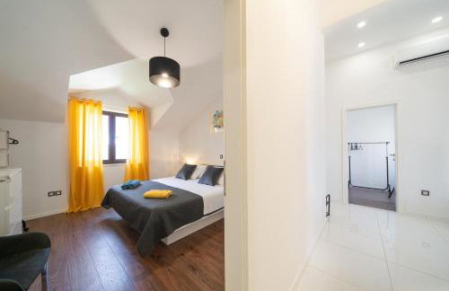 The Rooftop - Photo 13