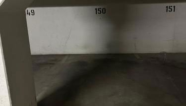 Stylisches City Apartment mit Balkon und Garage - Foto 2