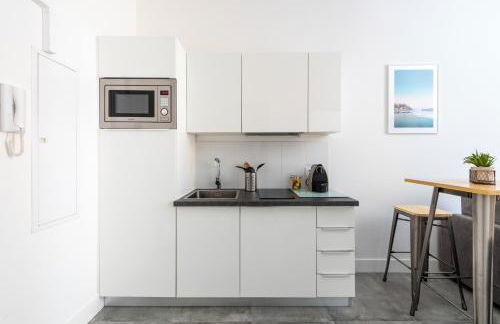 1 CASSINI - Magnifique 2 pièces place Garibaldi - Balcon - Photo 2