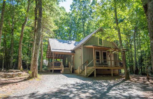 Stone's Throw Bungalow-- Hot Tub, Modern & Updated, Sleeps 2 - Foto 20