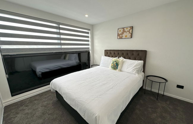 Royal Residency - Photo 3