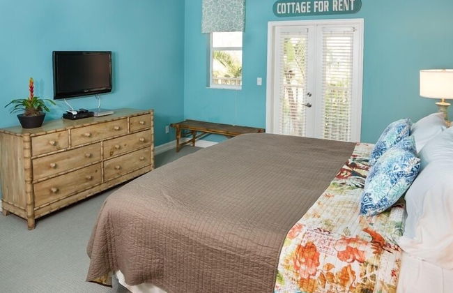 Conch 4 Bedroom Townhouse by RedAwning - Foto 2