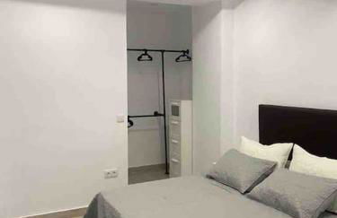 Planta baja moderna y nueva a estrenar en el centro ciudad 2 habitaciones y 2 baños - Foto 1