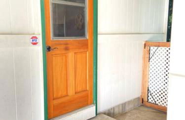 THE HILO HOMEBASE - Charming 3 Bedroom Hilo Home, with AC! - Foto 31