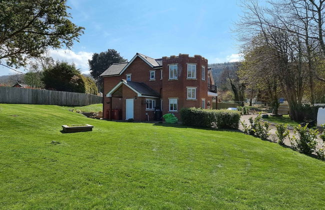 Plas Gwyrch Gatehouse - Foto 25