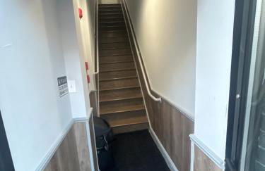 Cozy 2-3 Bedroom Apartment in Center City! - Foto 10