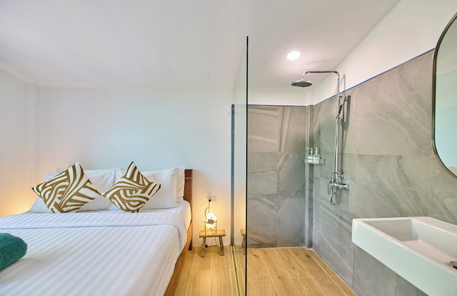 Joy Beach Villas - Photo 30