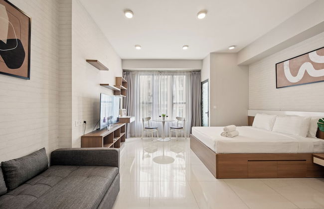 S Lux Apartment - Photo 80