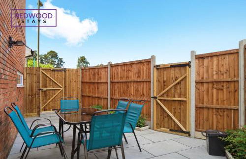 Spacious 4 Bedroom 2 Bath Serviced Home For Contractors & Families with X2 Free Parking Spaces, Fast WiFi - Hosted By Redwood Stays - Foto 28