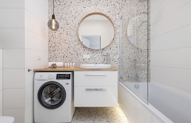 Stylish Apartment Bażantów by Renters - Photo 32