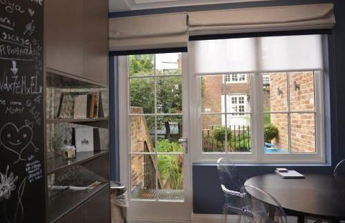 Luxury 4 Bedrooms 5 Baths 2 Receptions Family House with Garden Chelsea - Foto 8