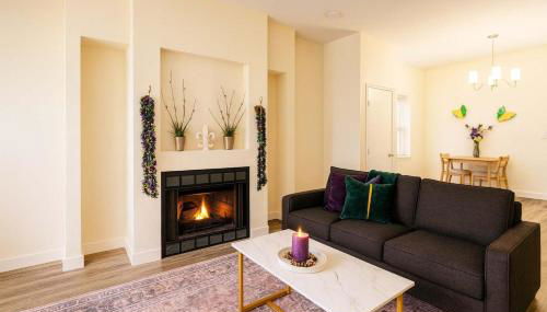 Soulard King 1BR w Washer & 370 Mbps Wi-Fi - Foto 5