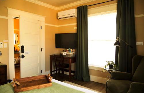 RedTail Inn - 3 Suites Sleeps up to 12 - Foto 42