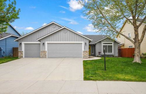 Remodeled, Charming Retreat on the City's Doorstep - Foto 3