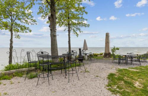 Lakefront Beach House - Sauna & Steam Pod Retreat - Foto 23