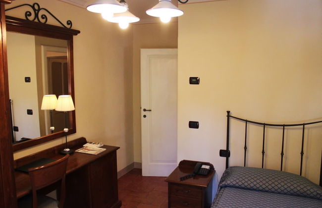 Castello Montegiove - Foto 4